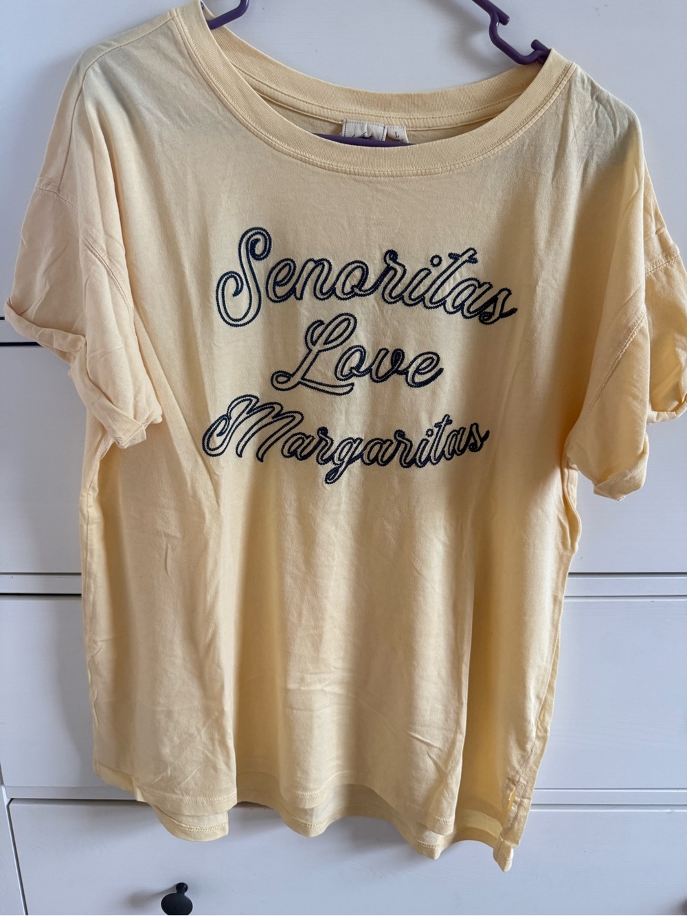 White Crow Yellow Embroidered Tshirt Senoritas Love Margaritas Large